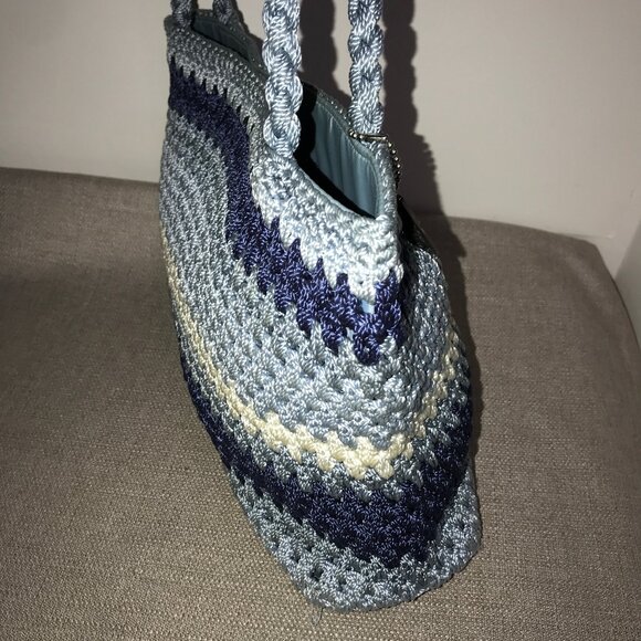 Vintage Lina Woven Knit Multi-Striped Bag, Tote - Picture 5 of 16